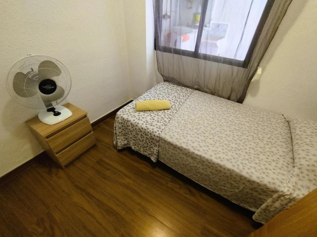 אליקאנטה Sunny Flat With Huge Terrace! Close Downtown! מראה חיצוני תמונה